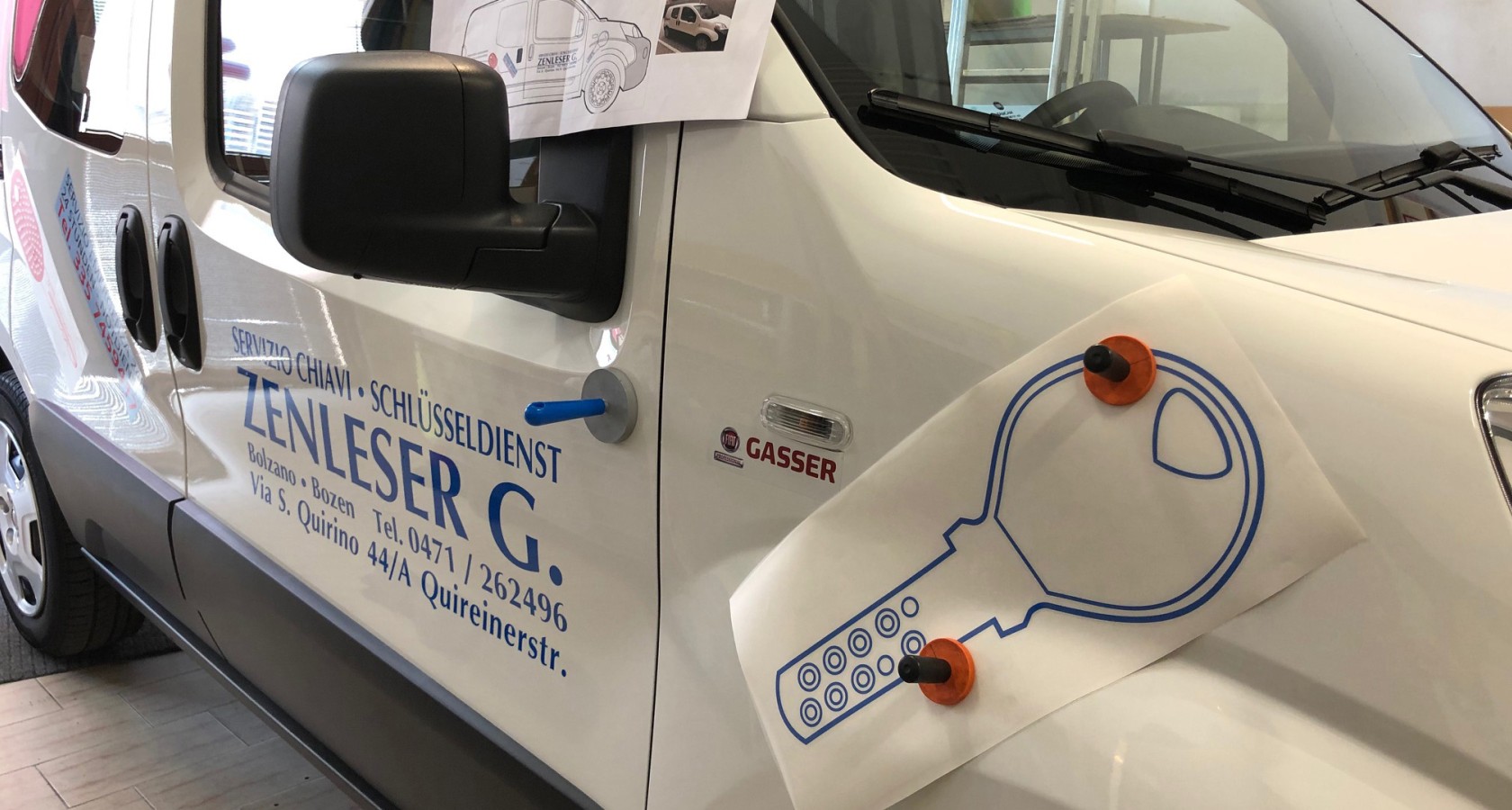 Adesivi per auto personalizzati Adesivi per auto personalizzati