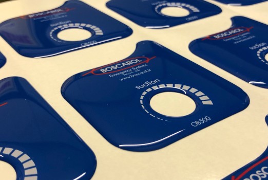 Pannelli adesivi resinati