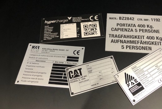 Targhette alluminio stampate