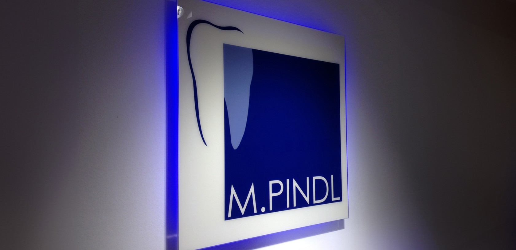 Targa stampata per studio dentistico