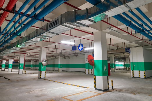 Sistema di guida del parcheggio